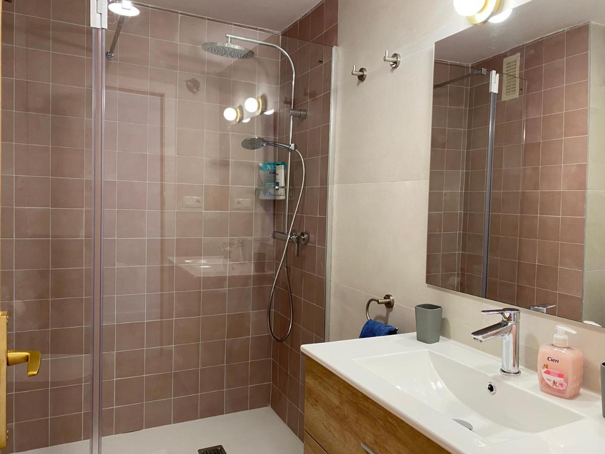 Tranquilidad Y Confort, Apartamento Reformado En กัมบริลส์ ภายนอก รูปภาพ